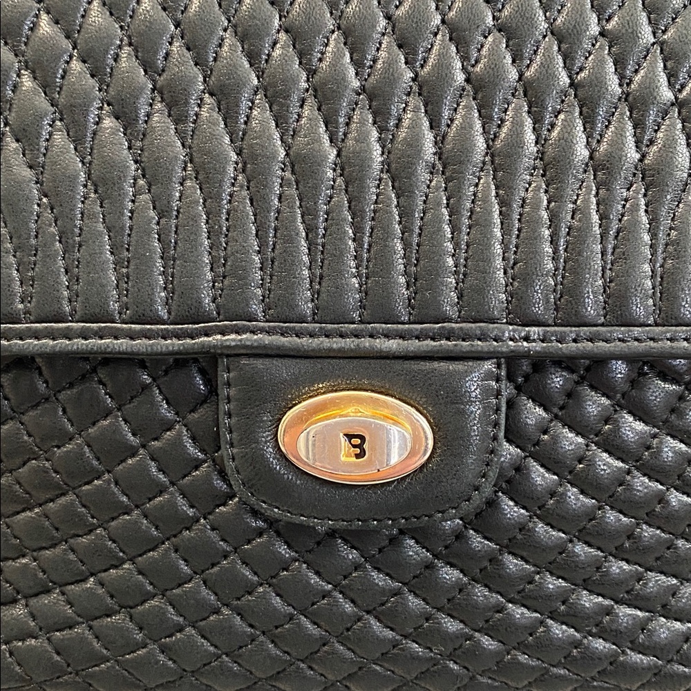 Bally Quilted Lambskin Leather Shoulder Bag Crossbody - Vintage Italian Luxury - Picture 7 of 15